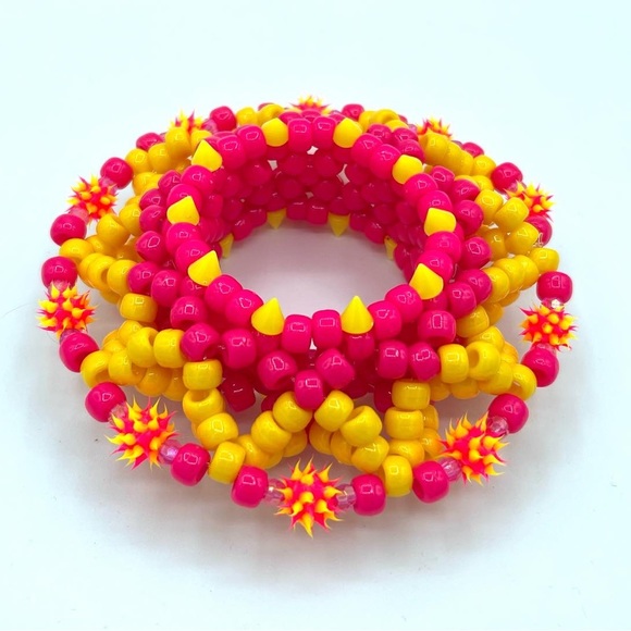 ❌SOLD 💖⚡️”Electric Lemonade” 3D UFO Kandi Cuff ⚡️ 💖 - Picture 2 of 5